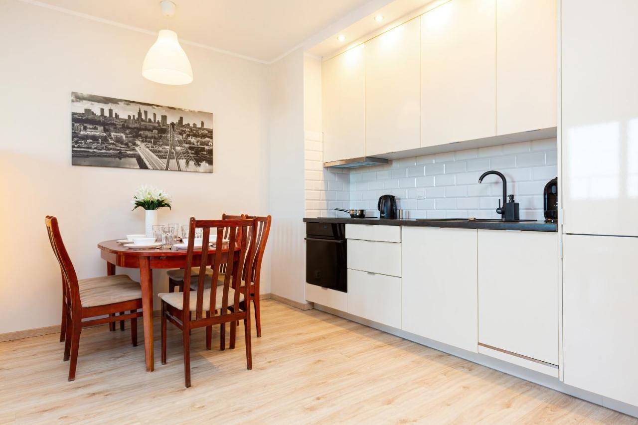 Apartamenty Bliska Praga by Renters Warsawa Bagian luar foto